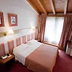 Eurohotel Palace Hotel 4*
