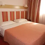 Hotel Eurohotel Palace 4*