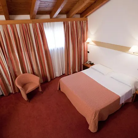 Eurohotel Palace 4*