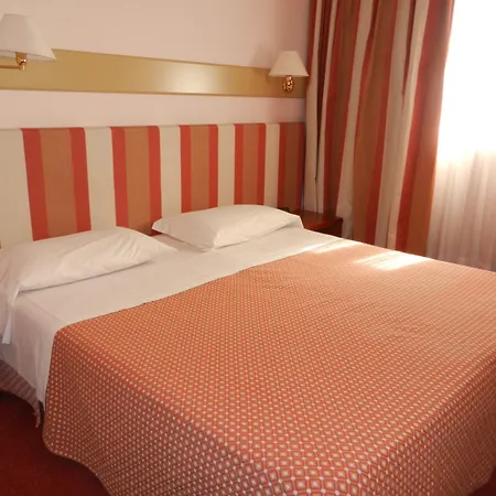 Hotel Eurohotel Palace 4*