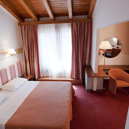 Eurohotel Palace 4* Maniago