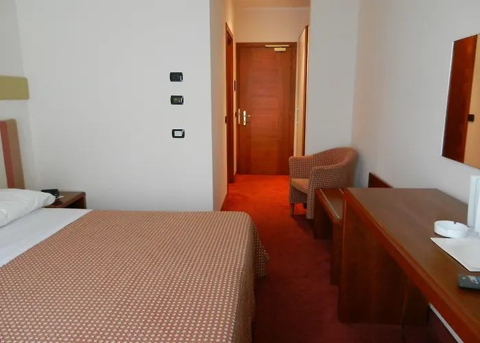 Eurohotel Palace Szálloda