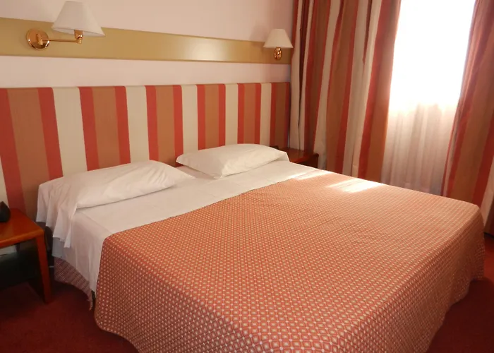 Szálloda Eurohotel Palace 4*