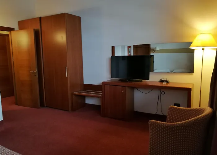 Eurohotel Palace Szálloda Maniago