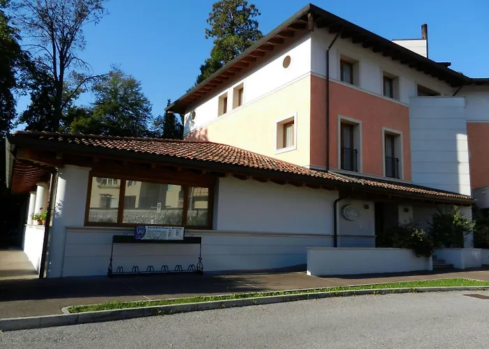 Eurohotel Palace Szálloda