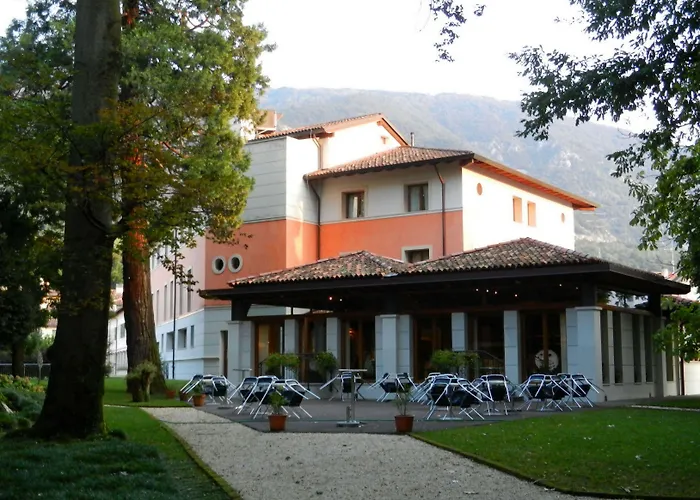 Szálloda Eurohotel Palace 4*